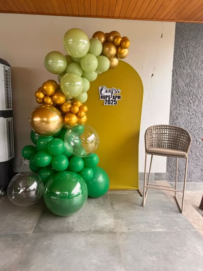 Decoração de confraternização tema Verde e dourado em Porto Velho